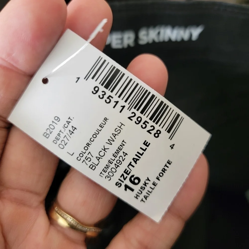 The children place Black super skinny jeans size 16 Husky.